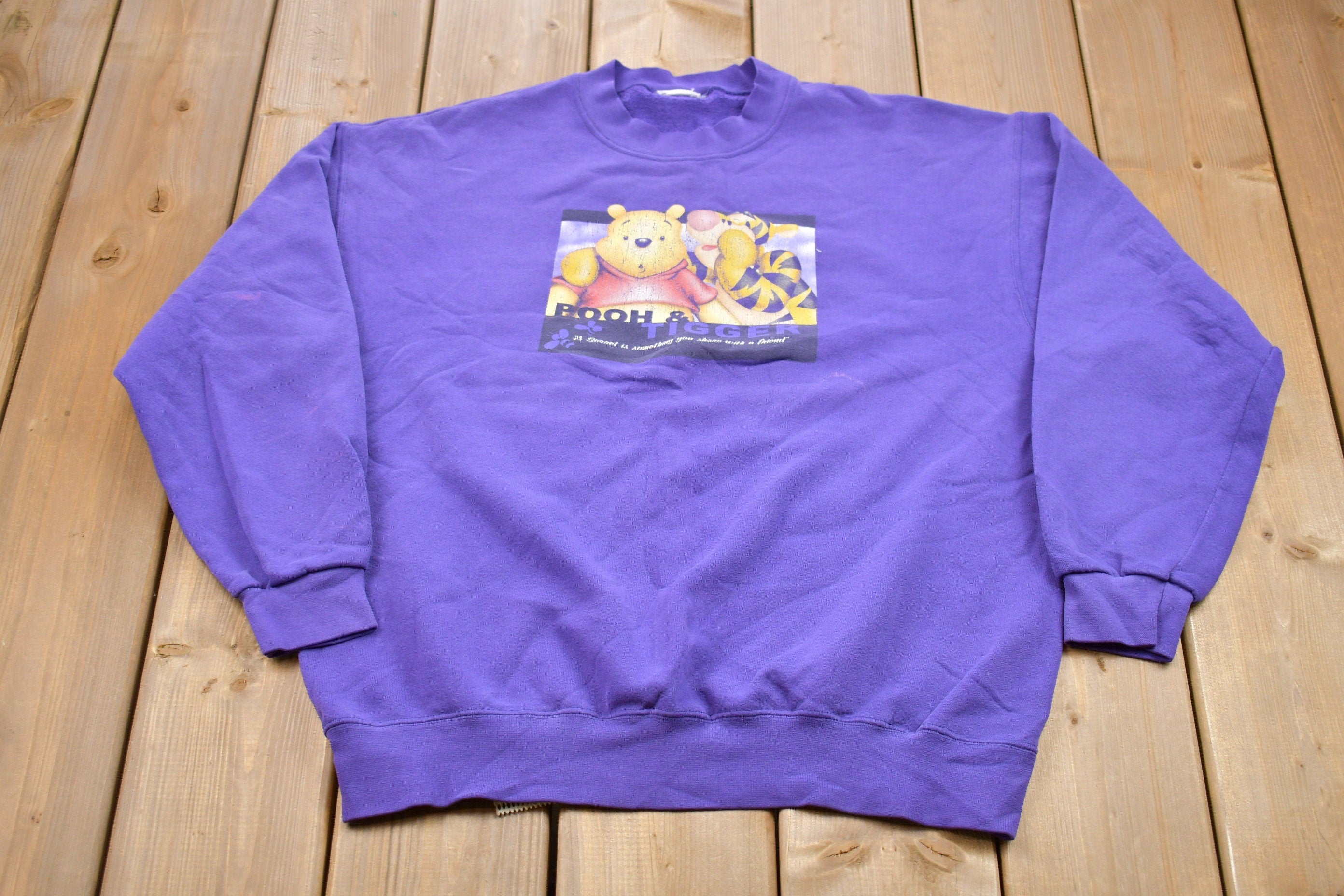Vintage 1990s Disney Pooh & Tigger Graphic Crewneck Sweatshirt