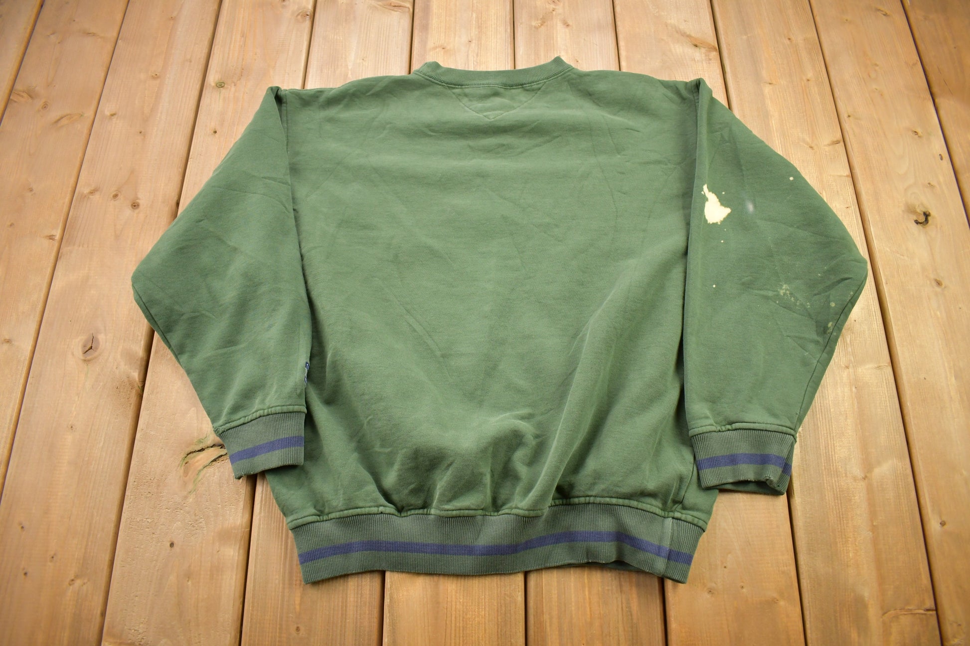 Vintage 1990s Tommy Hilfiger Embroidered Crewneck Sweatshirt