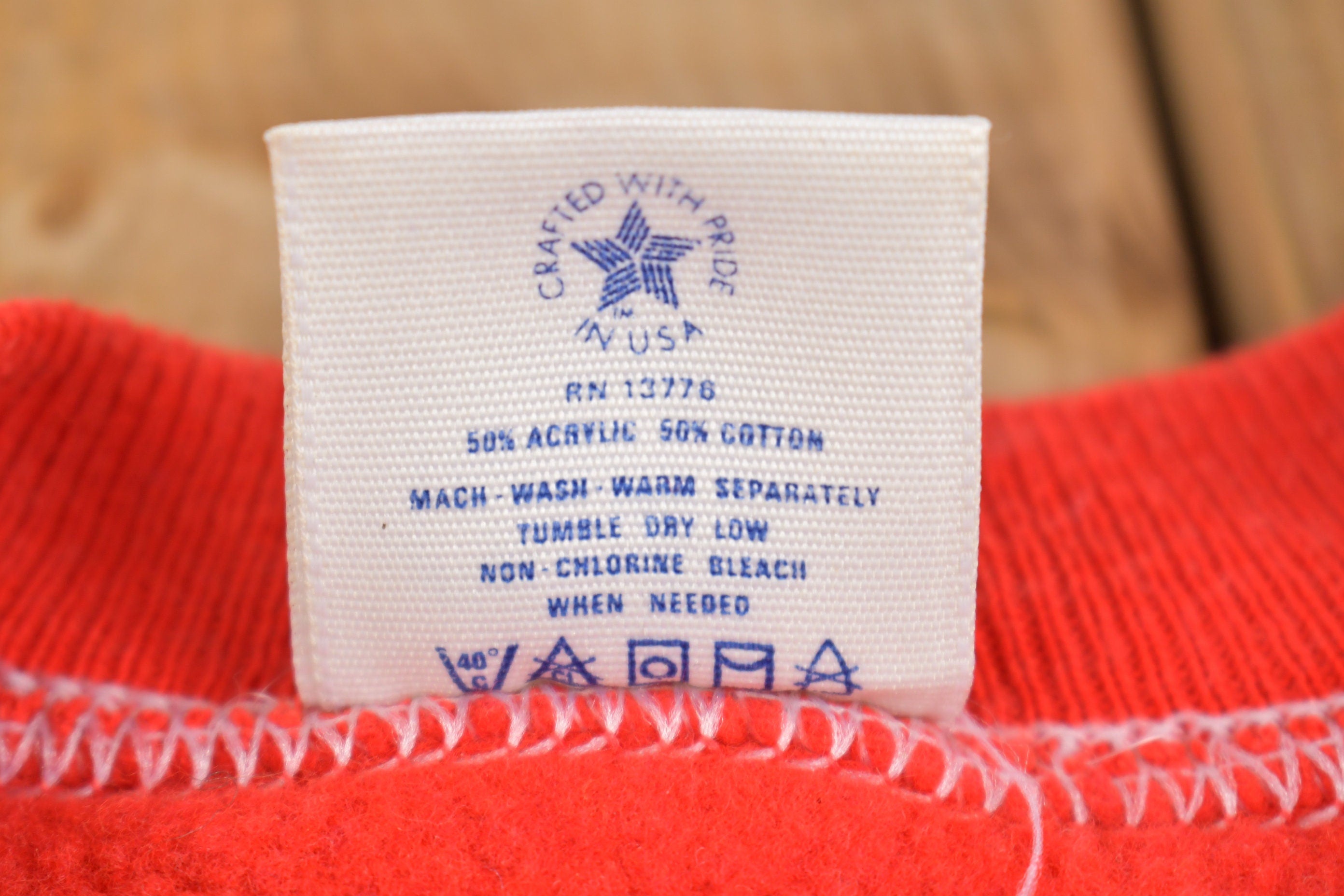Vintage 1980s Pannill Blank Red Crewneck Sweatshirt