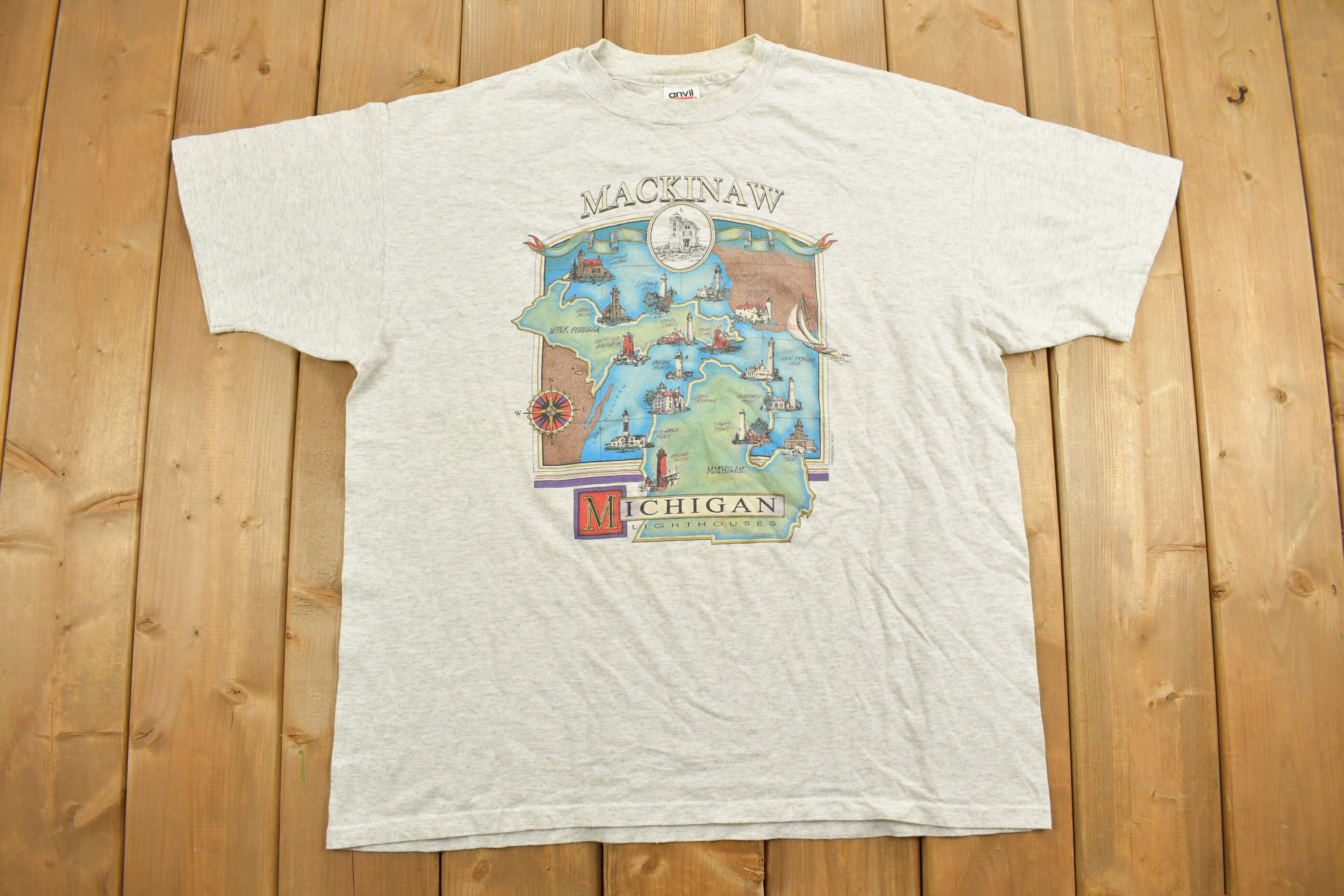 Vintage 1990s Mackinaw Lighthouse Souvenir T Shirt