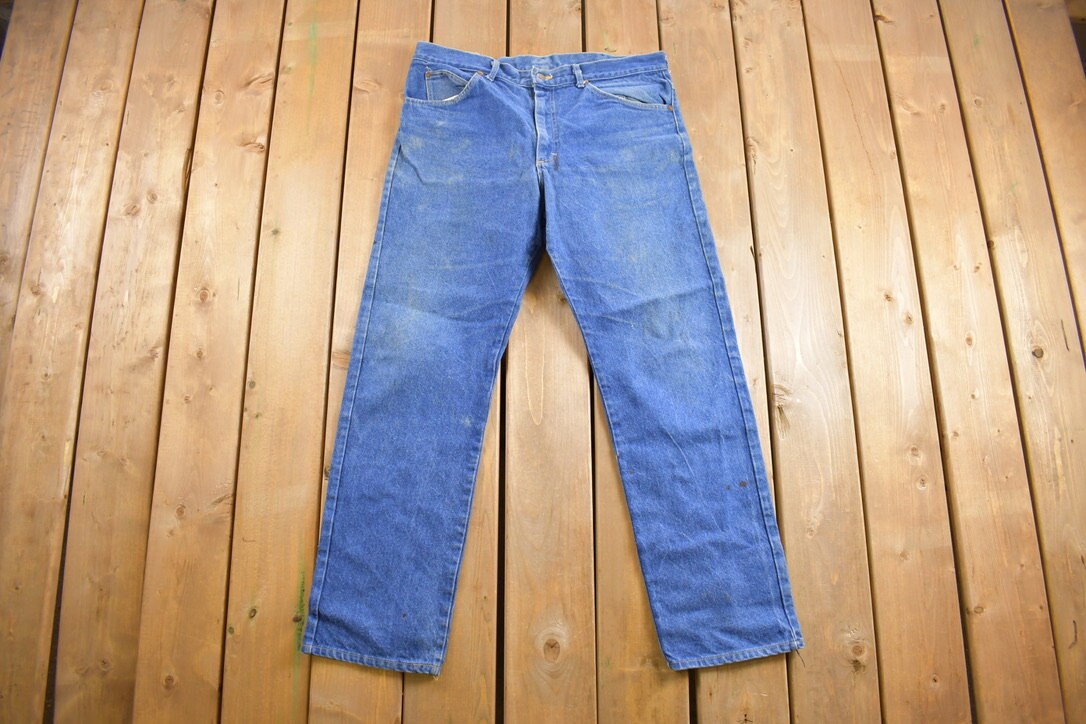 Vintage 1980s Lee Denim Jeans 36 x 31 / Mid Wash / Union Made Denim / Distressed Jeans / Streetwear Fashion / / Vintage Pants / Boot Cut