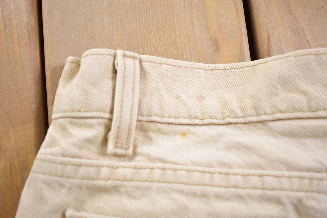 Vintage 1990s Levi 550 Orange Tab Jeans Size 32 x 32