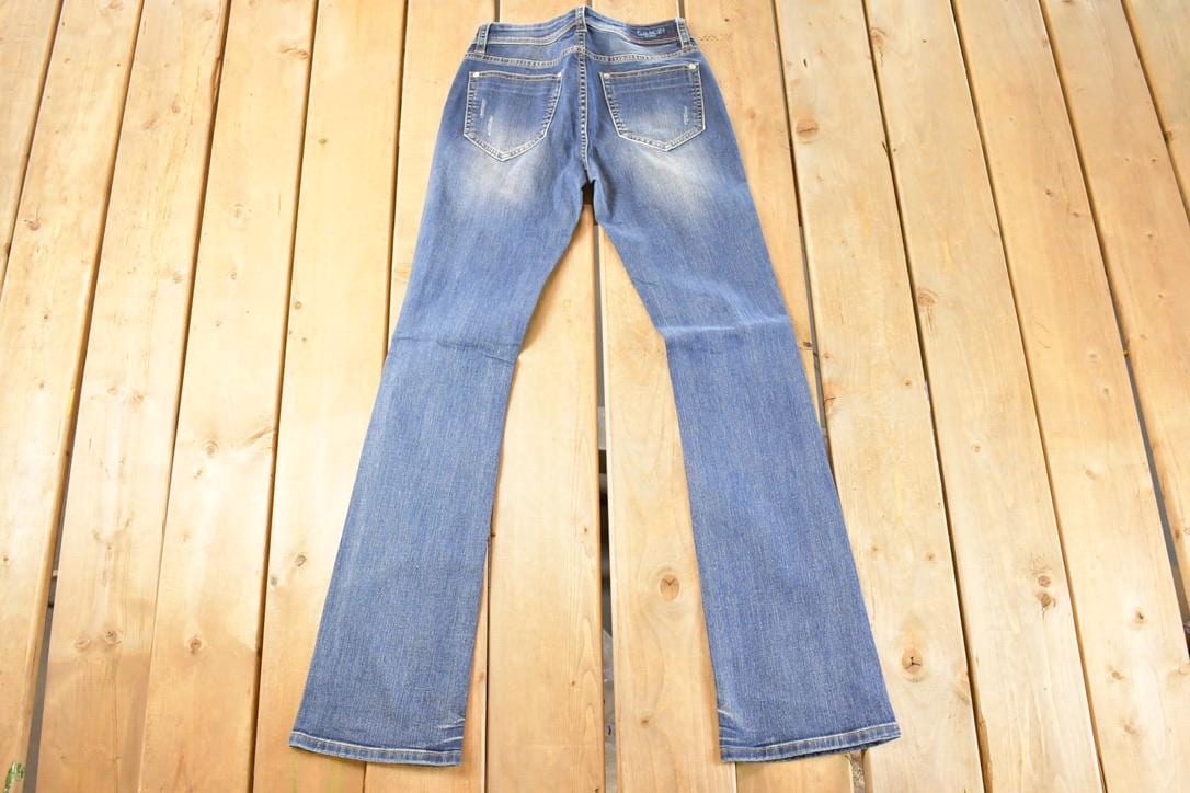 Vintage Deadstock Y2K Grace In LA Bedazzled Bootcut Low Rise Jeans Women's Size 26 x 32
