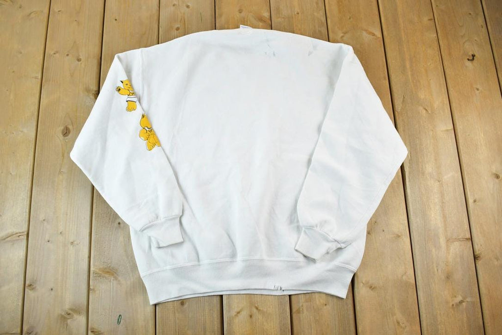 Vintage 1980s Basketball Cat Russell Athletics Souvenir Crewneck Sweatshirt Made In USA