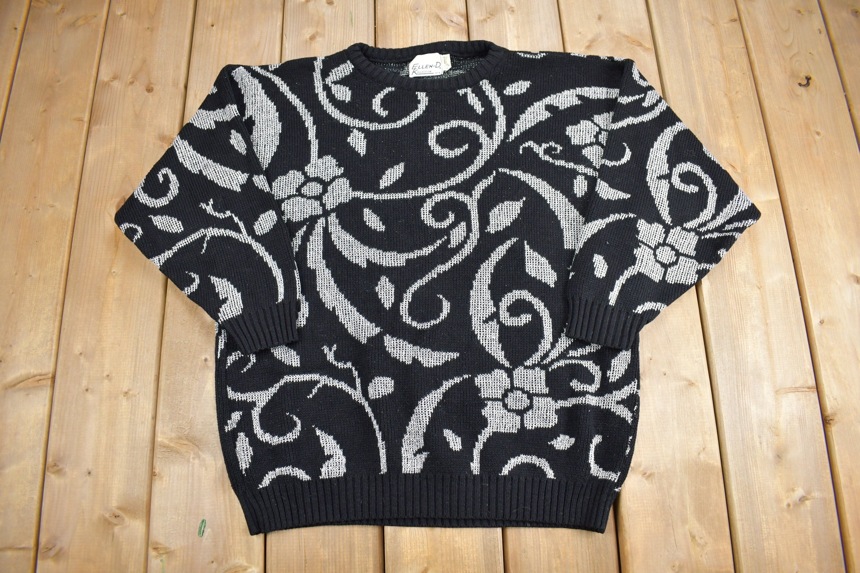 Vintage 1990s Floral Knit Crewneck Sweater