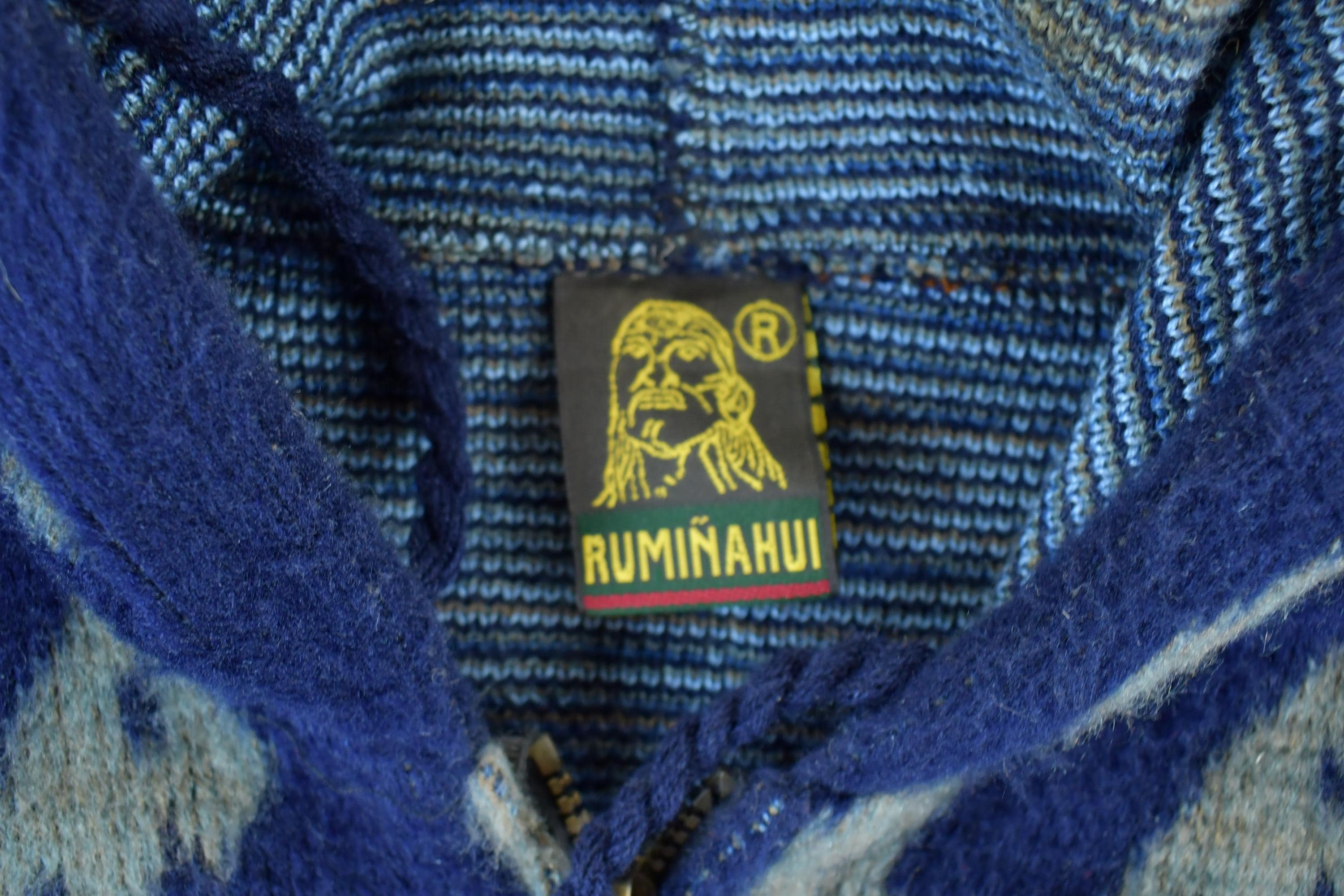 Vintage 1990s Ruminahui Hoses AOP 100% Wool Knit Hoodie Sweater