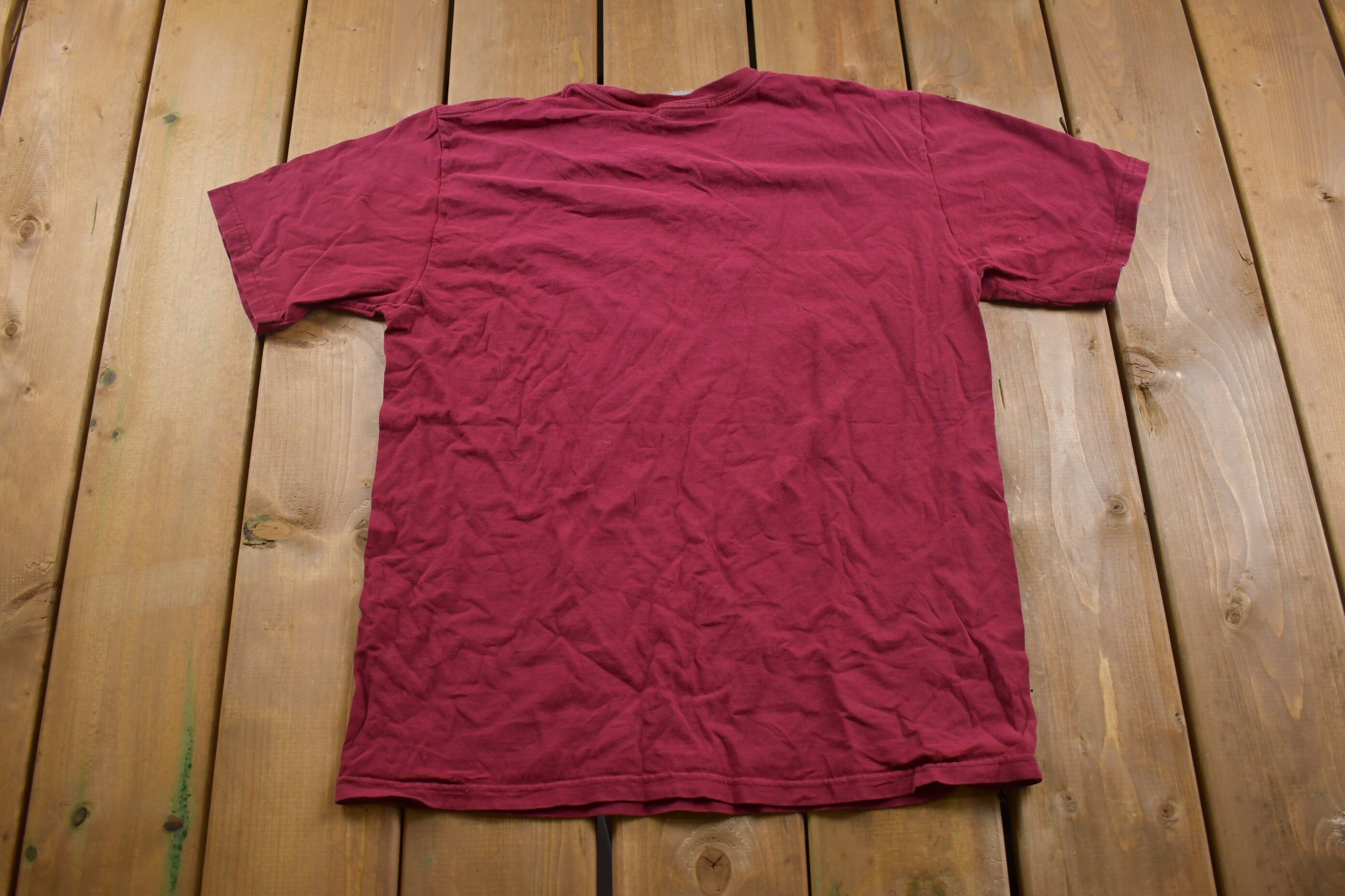 Vintage 1990s Nike Swoosh Graphic T-Shirt