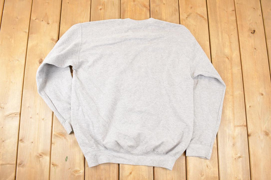 Vintage 1990s MV Sport Valleyfair Graphic Print Collegiate Crewneck Sweatshirt Men's M