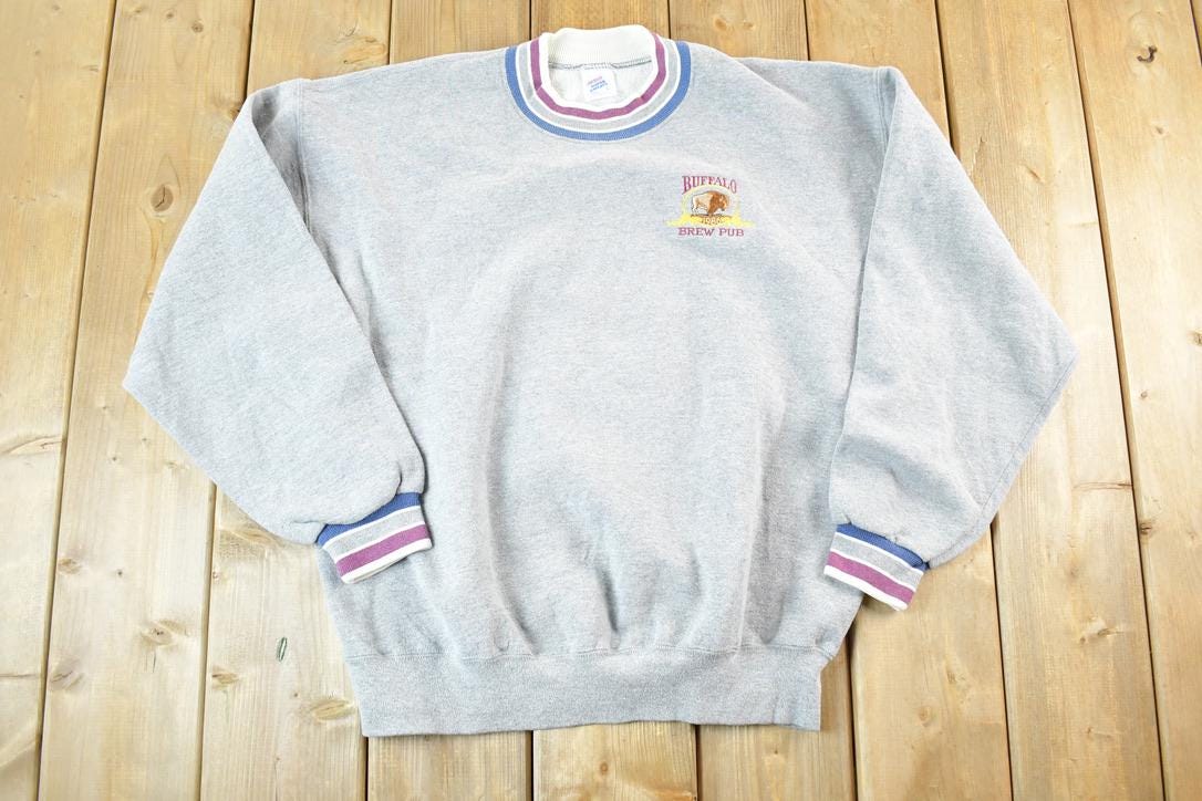 Vintage 1990s Buffalo Brew Pub Crewneck Sweatshirt Mens L / Made In USA / 90s Souvenir Crewneck / Vintage Souvenir Crewneck / Streetwear