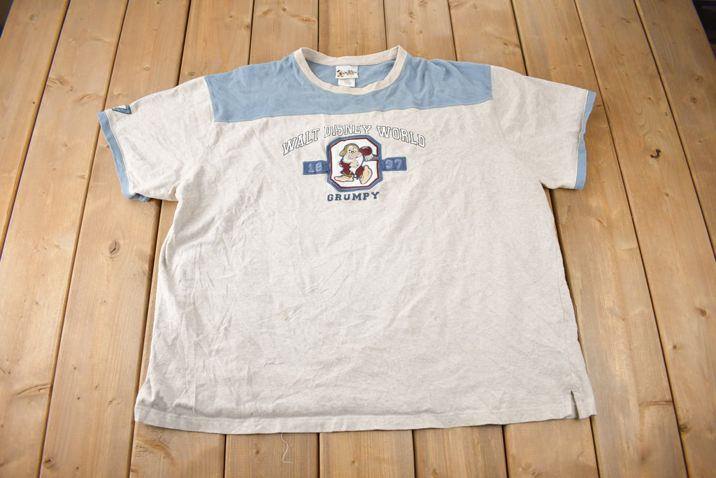 Vintage 1990s Walt Disney World Grumpy Embroidered Graphic T-Shirt