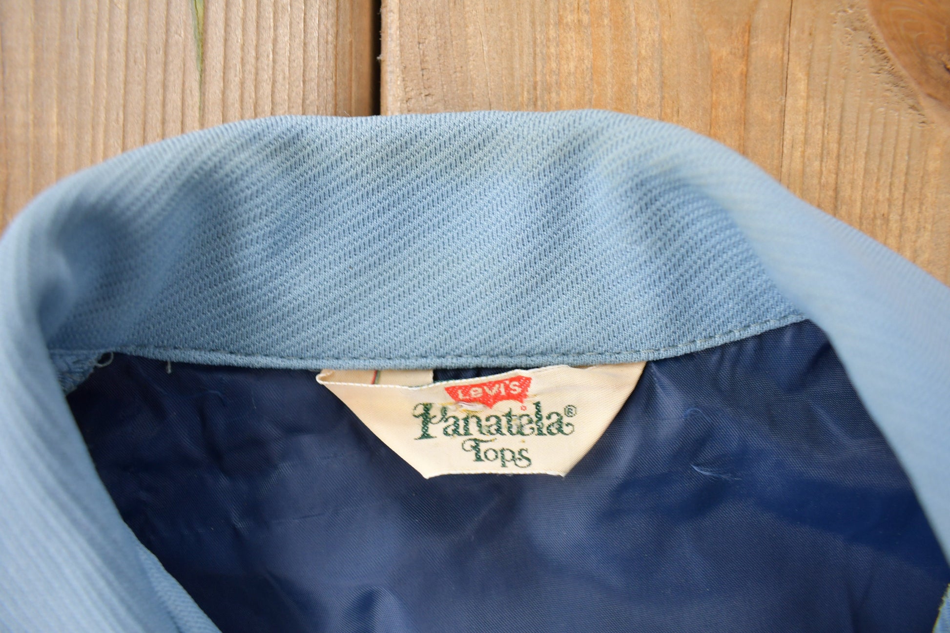 Vintage 1970s Levi's Blue Tab Big E Western Style Pearl Snap Button Up Shirt Made in USA Size M