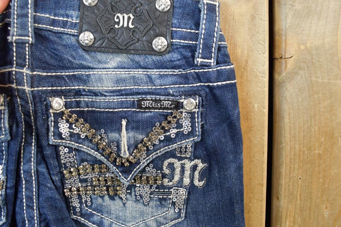 Vintage Y2K Miss Me Bedazzled Low Rise Jeans Size 26x31