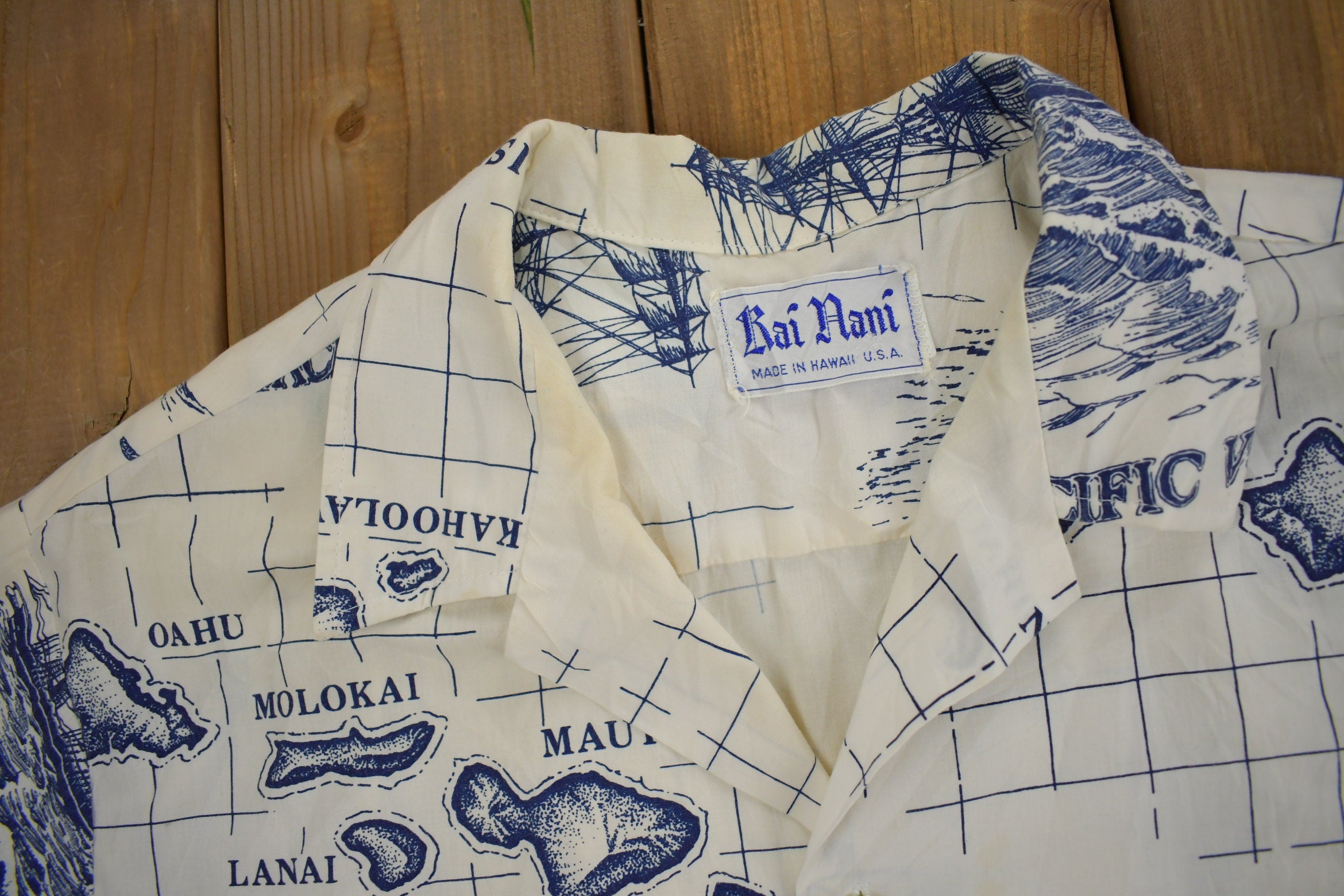 Vintage 1980s Kai Mani Hawaiian Sailing Map Theme Button Up Shirt