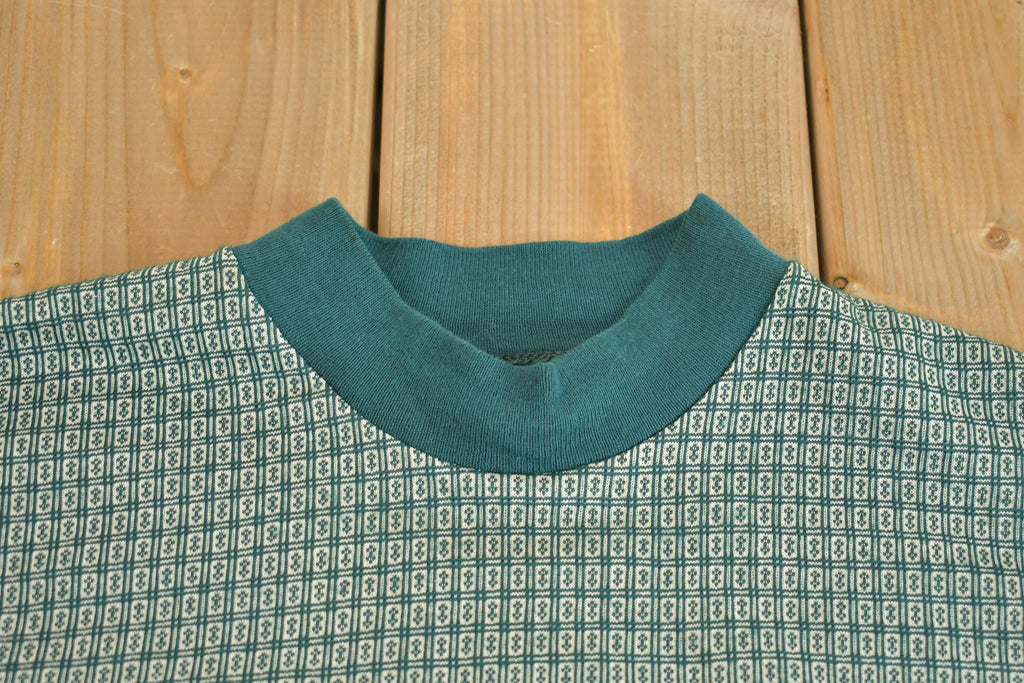 True Vintage 1990s DALE Thick Collard Patterned T-Shirt