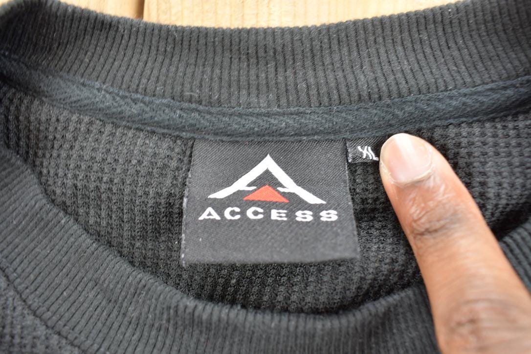 Vintage 1990s Access Thermal Sweatshirt / 90s Crewneck / Souvenir / Athleisure / Streetwear