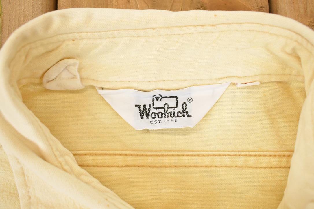 Vintage 1990s Woolrich Heavyweight Button Up Shirt Men's L