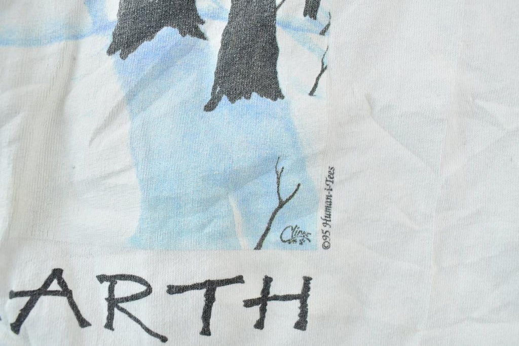 Vintage 1990s Wild Earth Forest Wolves Graphic T-Shirt