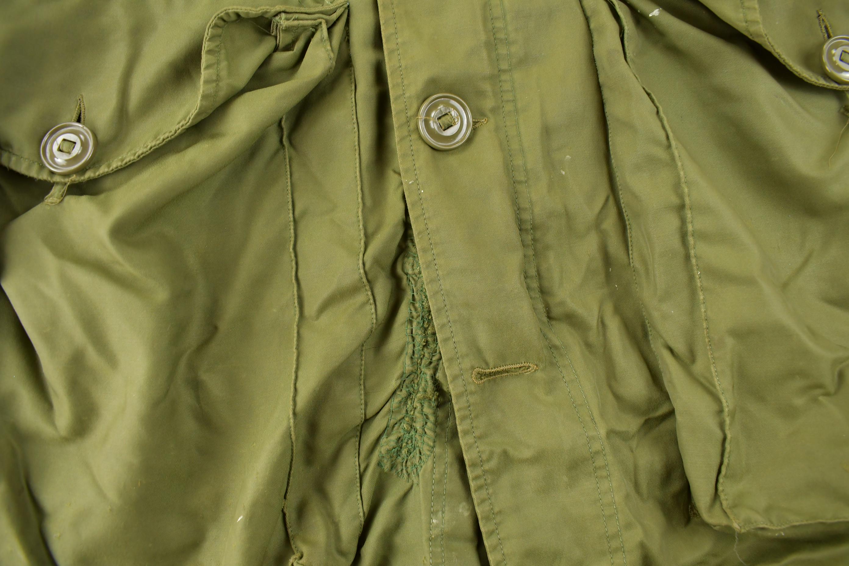 Vintage 1980s Canadian Military Button Up Army Jacket