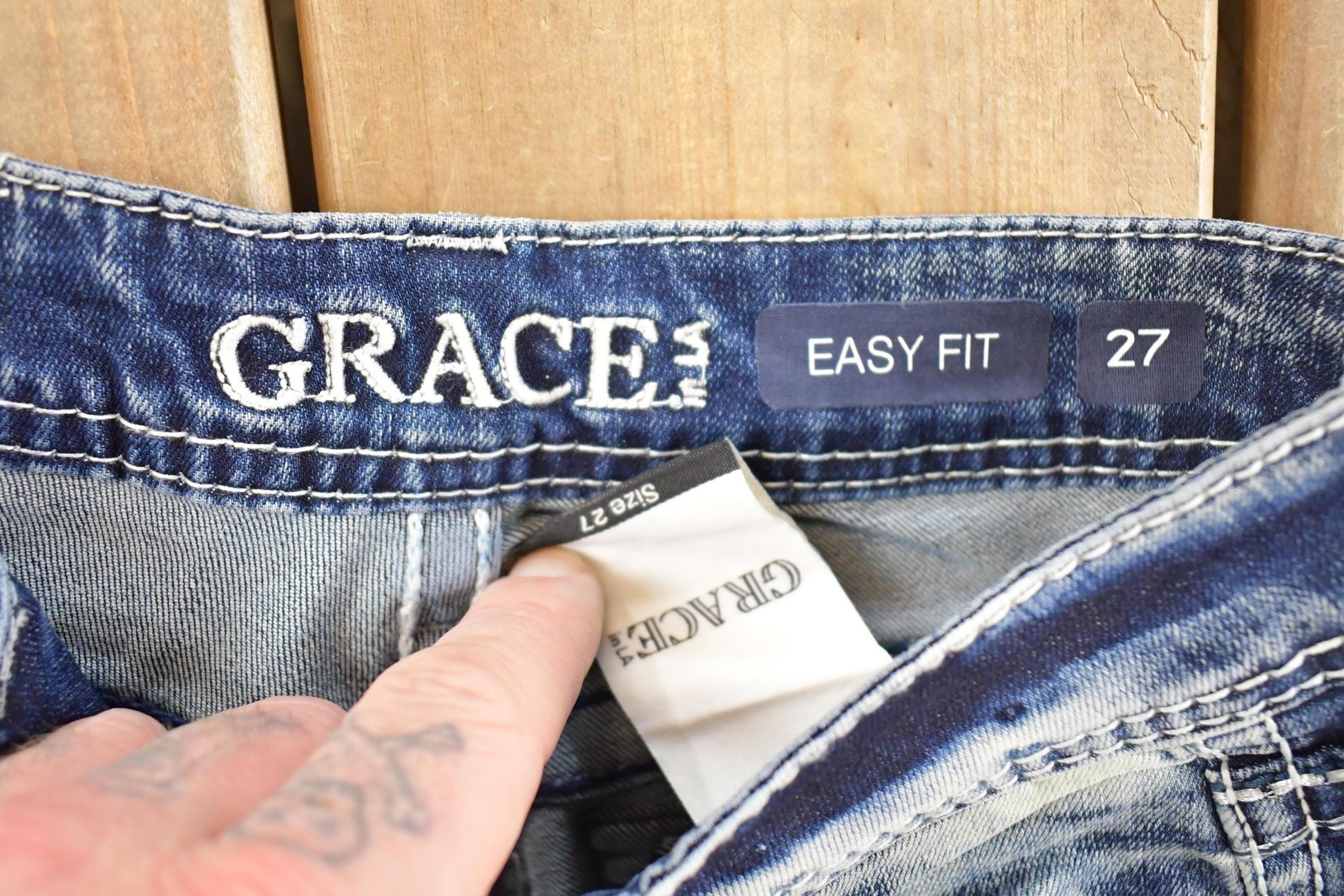 Vintage Deadstock Y2K Grace In LA Bedazzled Low Rise Jeans Women's Size 27 x 32