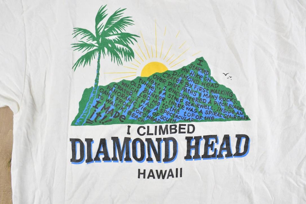 Vintage 1990s Diamond Head Hawaii Climbing Souvenir T-Shirt