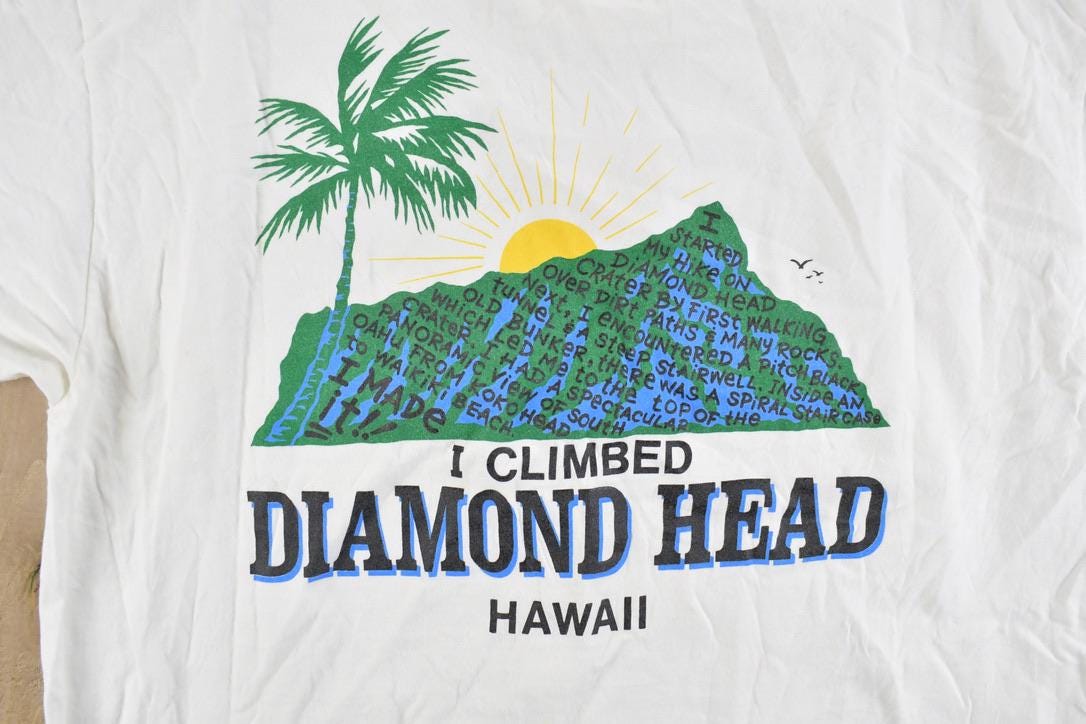 Vintage 1990s Diamond Head Hawaii Climbing Souvenir T-Shirt