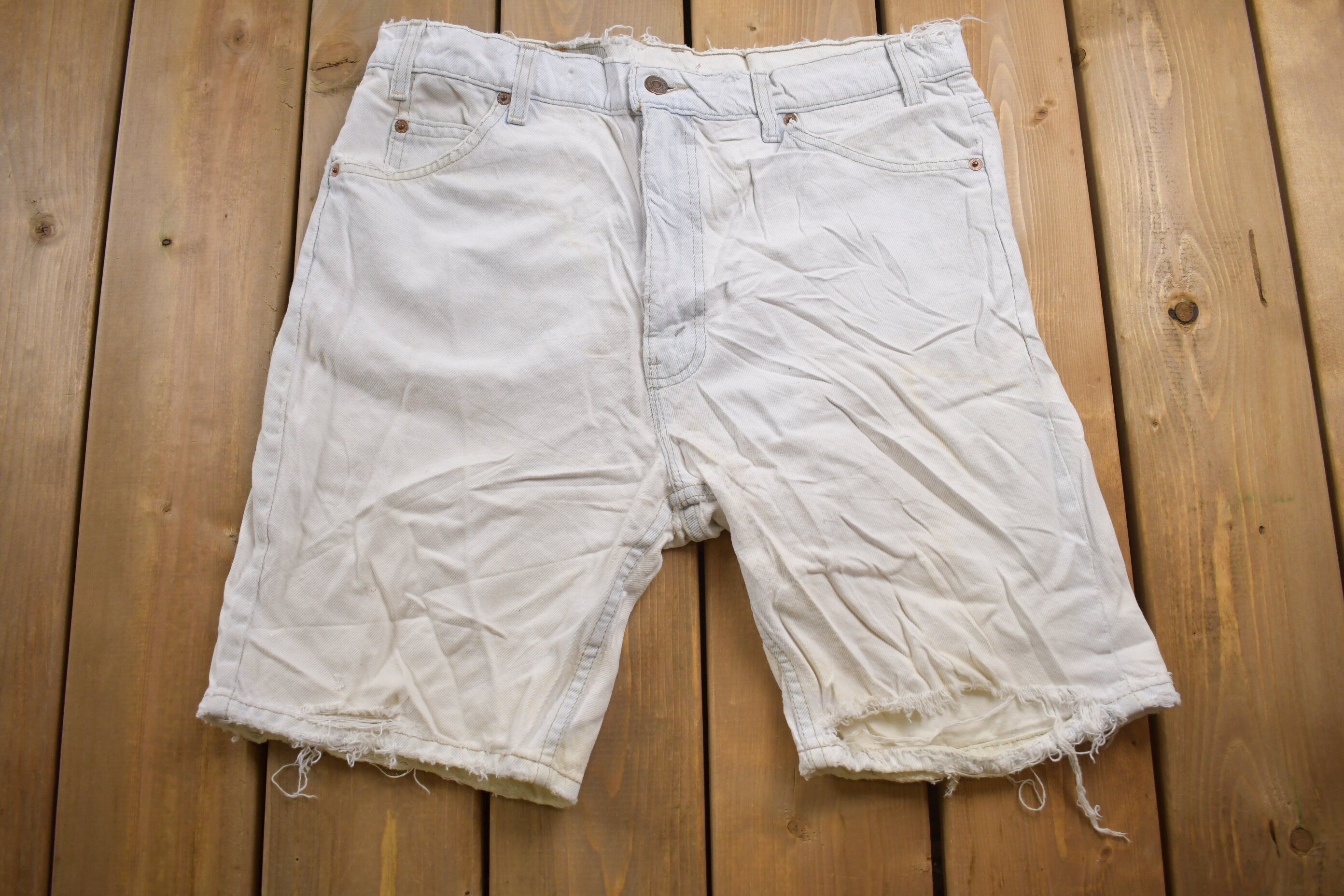 Vintage 1990s Levi's 505 Red Tab Distressed Jean Shorts Size 34