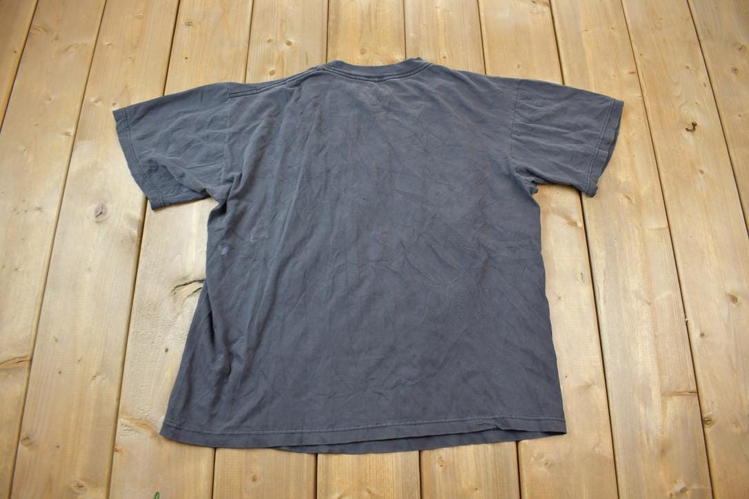 Vintage 1990s Native American Graphic T Shirt Size L