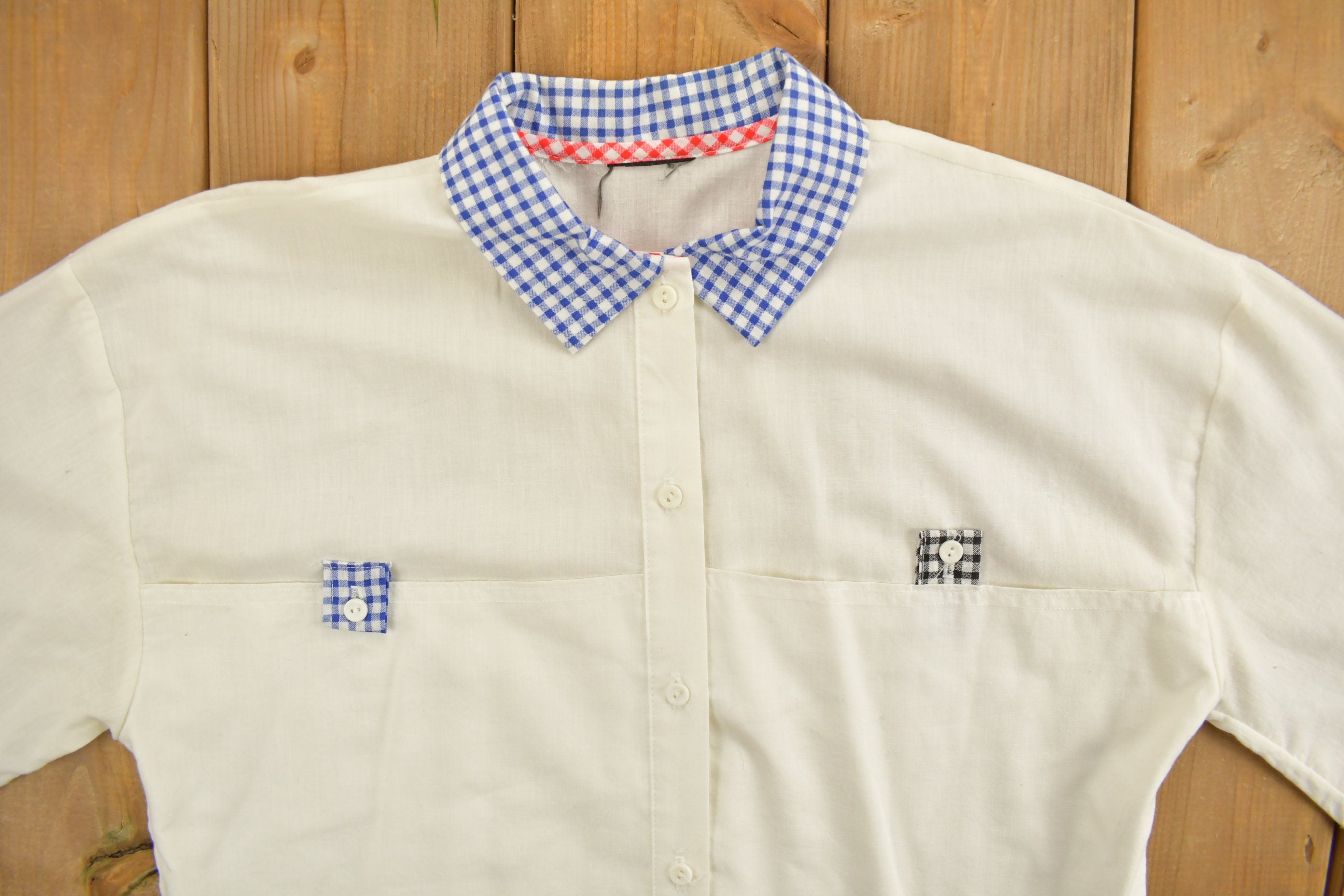 Vintage 1990s Womens Checkered Collar Button Up Shirt