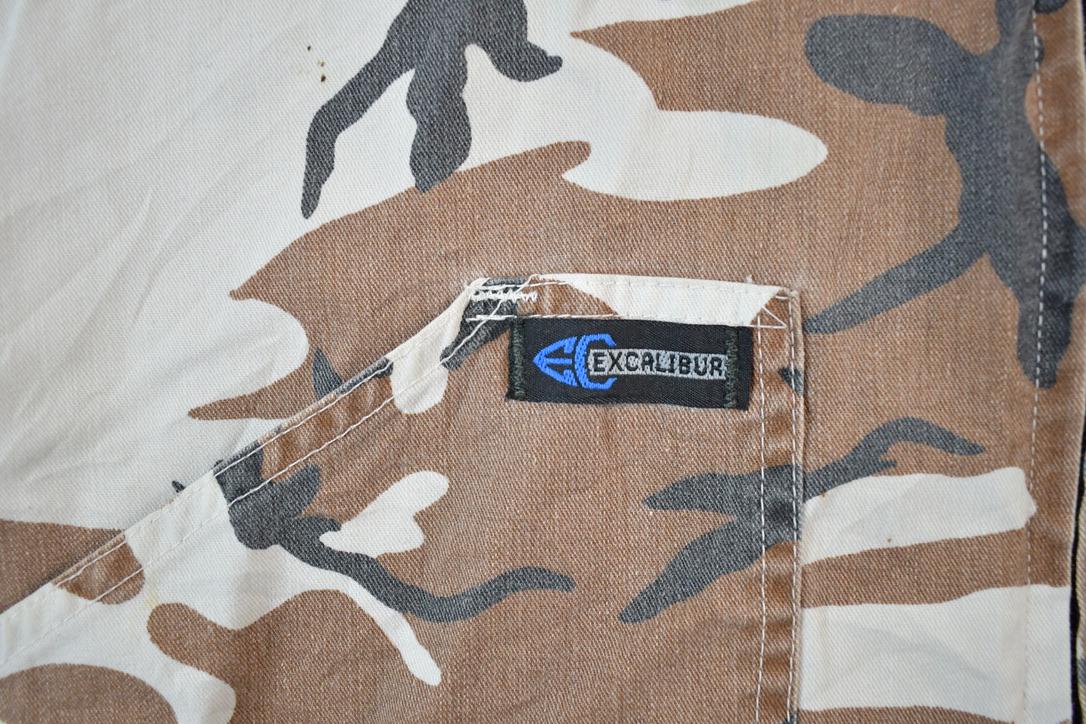 Vintage 1990's Excalibur Military Camo Light Button Up Spring Army Jacket