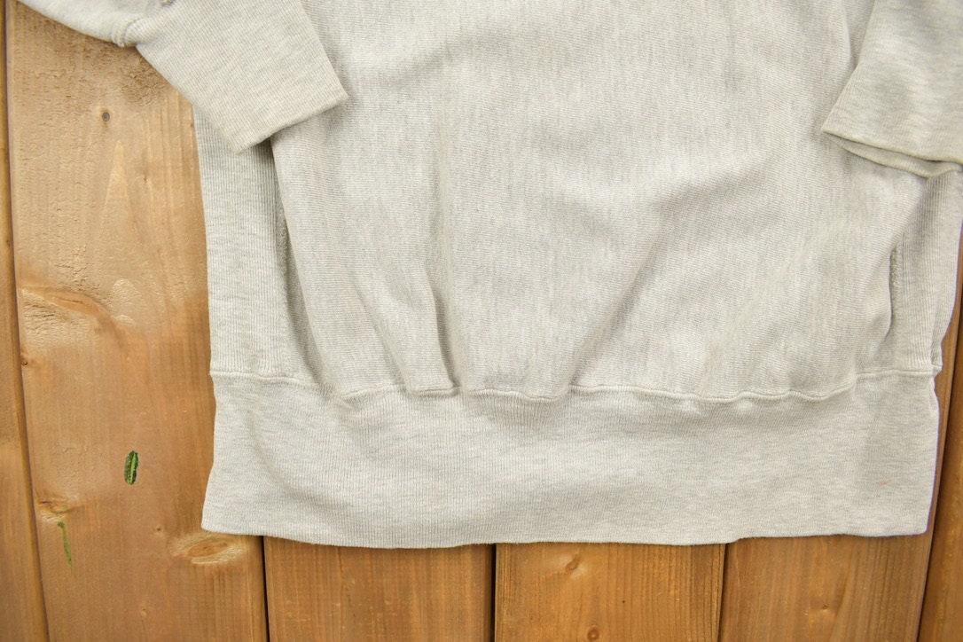 Vintage 1990s Distressed Grey Michigan State University Champion Crewneck Sweatshirt  NCAA  Americana  Sportswear  Athleisure  Gym