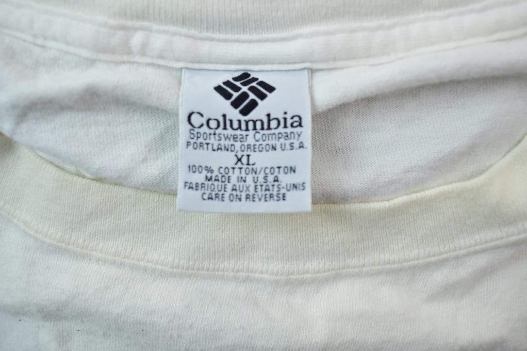 Vintage 1990s Columbia Fish Compass Theme Graphic T-Shirt