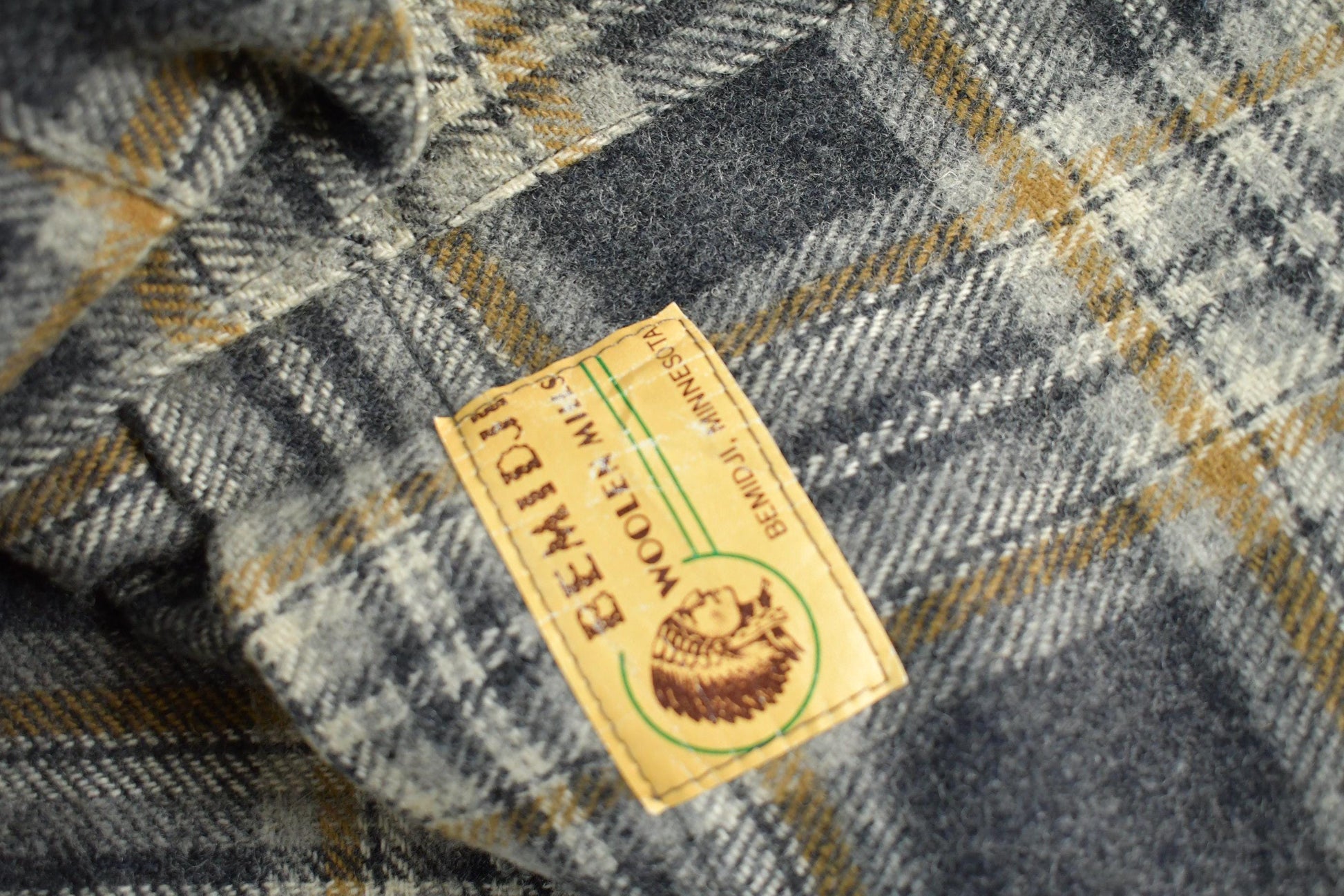 Vintage 1960s Bemidji Woolen Mills Wool Vintage Button Up Shirt Men's 48  Plaid Pattern  Outdoors & Wilderness  Workwear  Made In USA