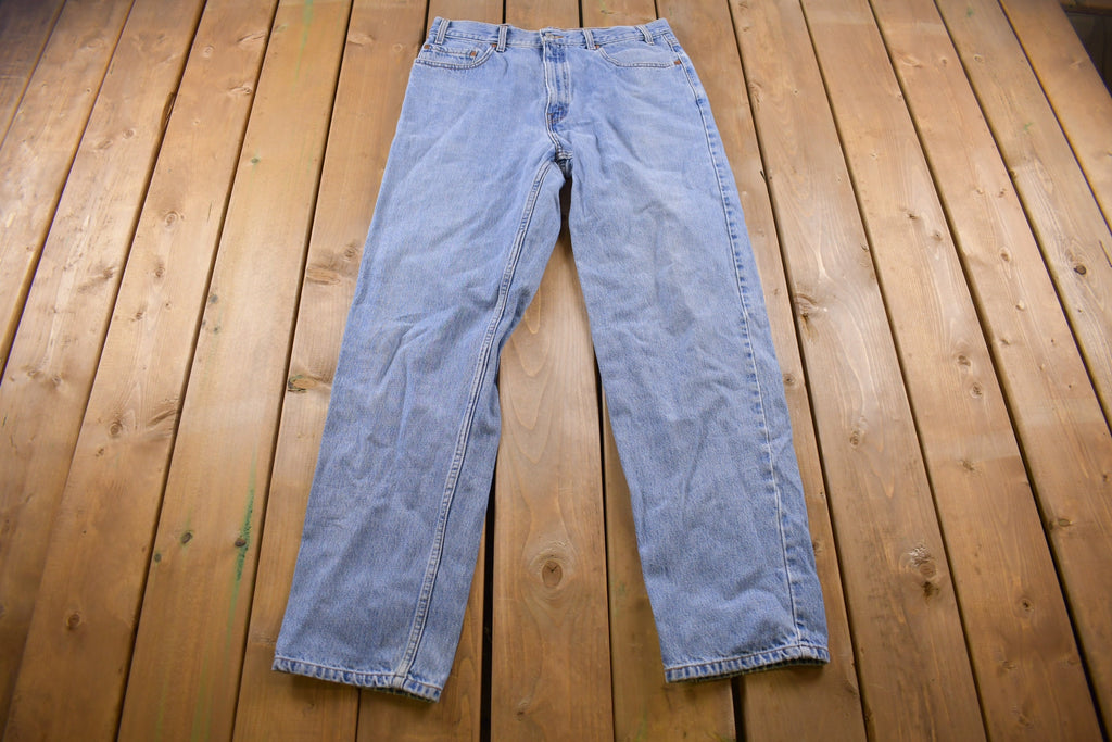 Vintage 1990s Levi's 550 Red Tab Jeans Size 34 x 33