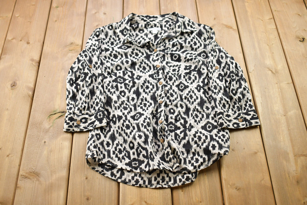 Vintage 1990s Croft & Barrow Aztec All Over Print T-Shirt / Graphic / 80s / 90s / Streetwear / Retro Style / Zebra Print Shirt