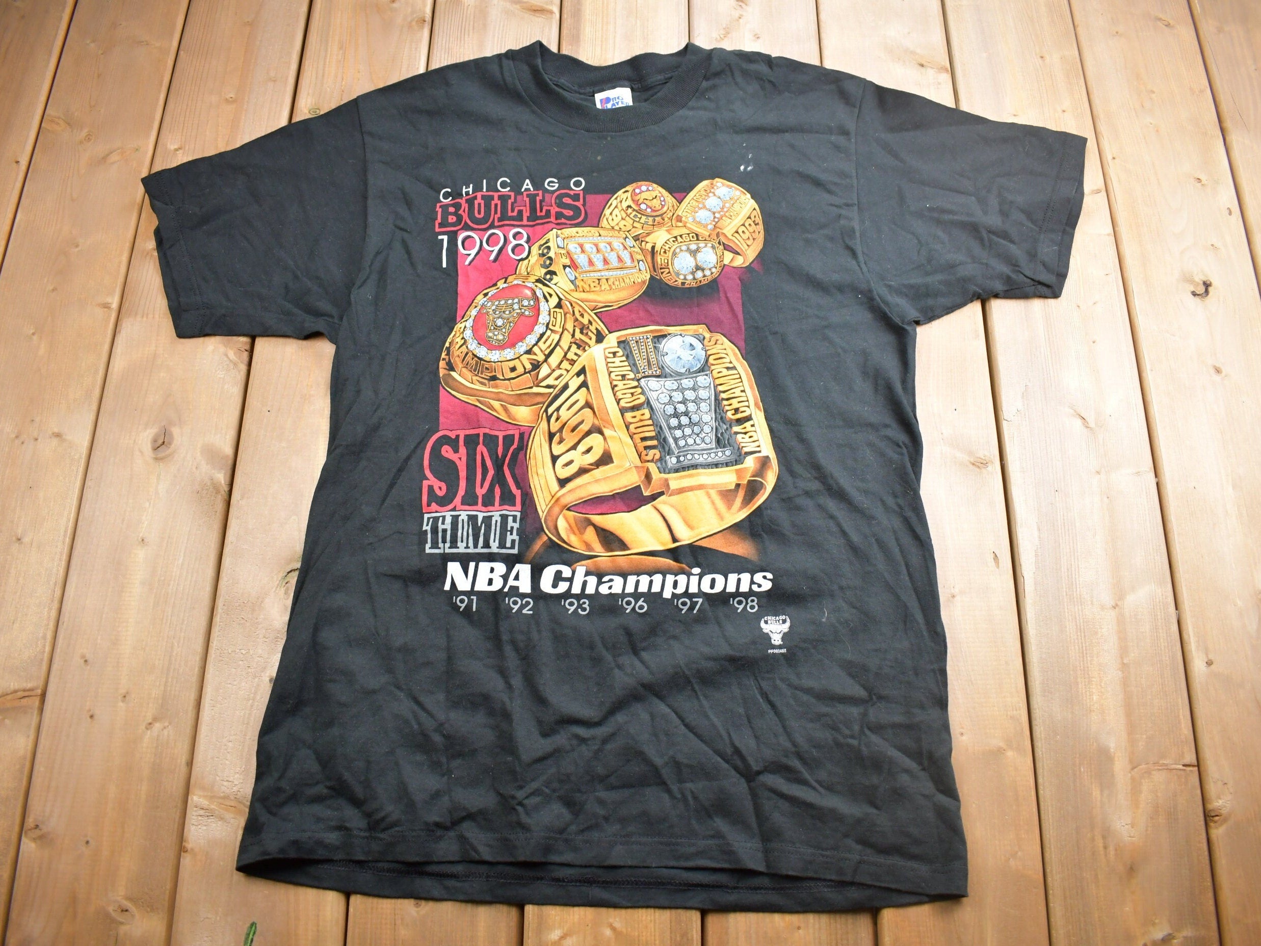 Vintage 1998 Chicago Bulls 6 Time NBA Champions Pro Player T-Shirt