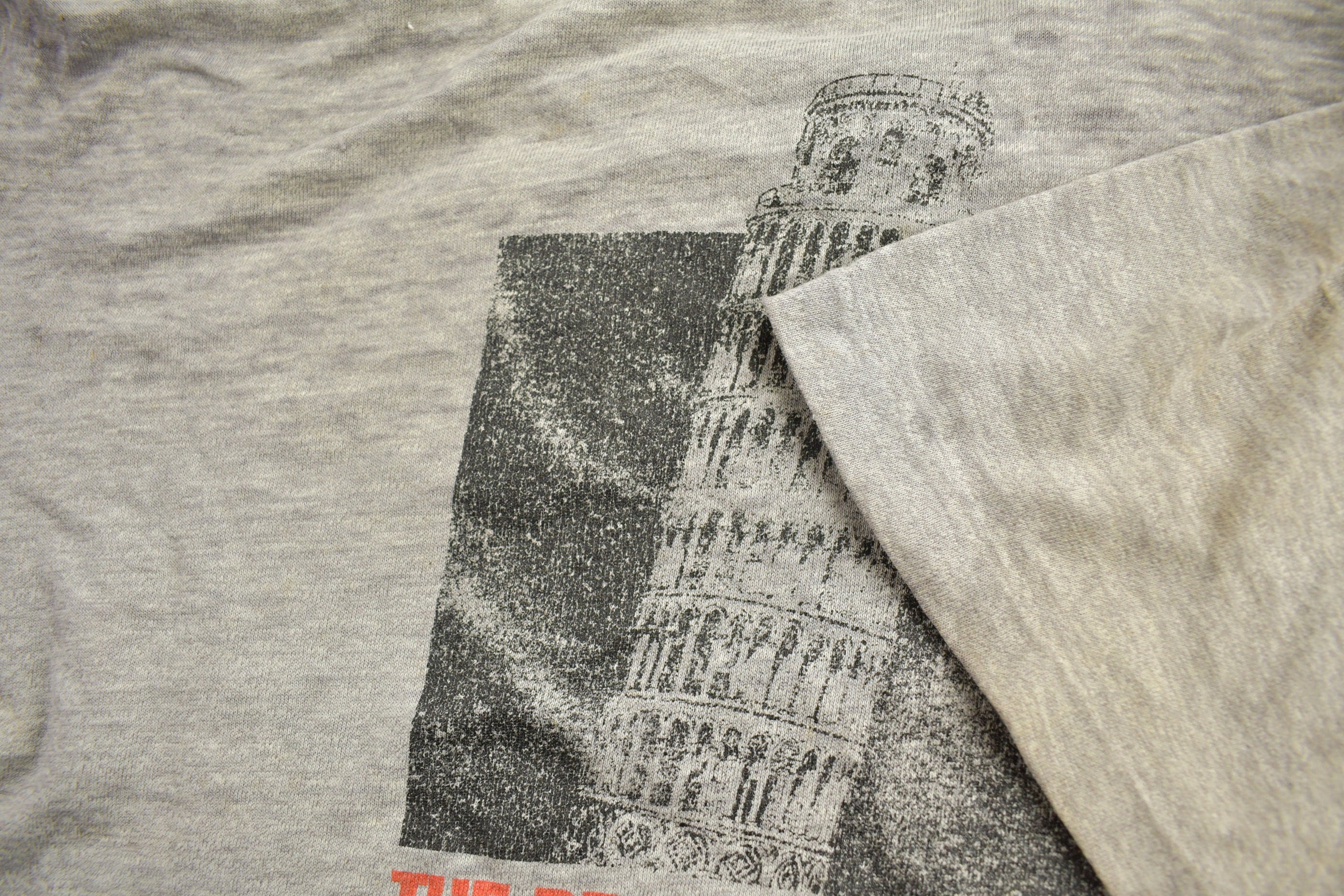 Vintage 1990s Nobody Builds Better Graphic T Shirt