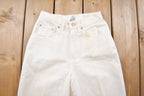 Vintage 1990's Sasson White Jeans 24 x 28
