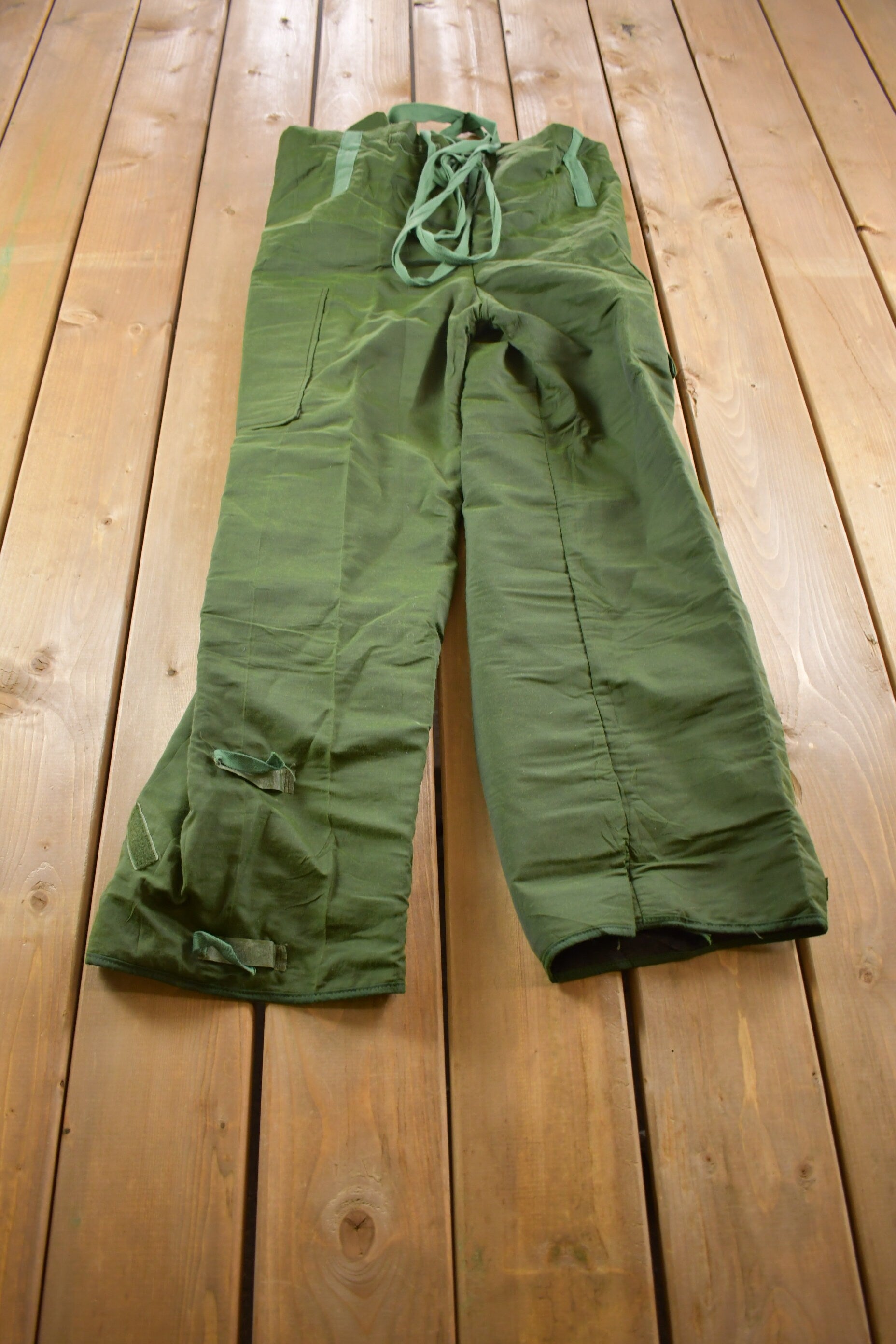 Vintage 1986 Army Green Overalls Size Medium / Streetwear / Army Pants / Military Pant's / Vintage Cargos / True Vintage