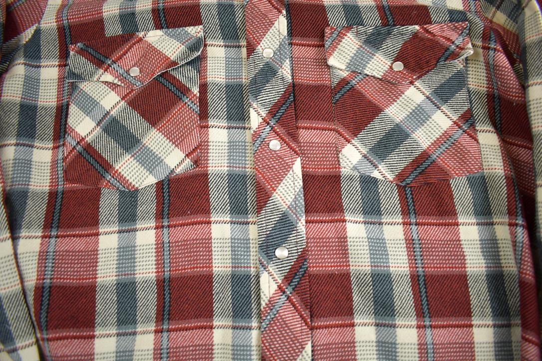 Vintage 1980s Williams Bay Plaid Button Up Shirt