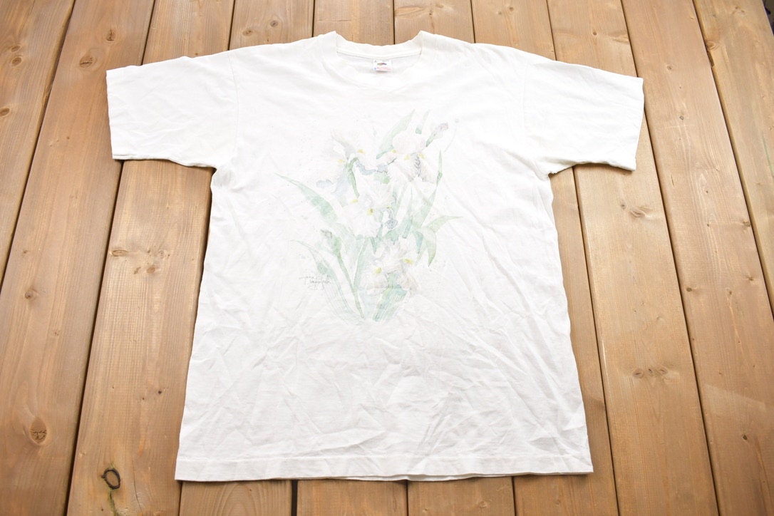 Vintage 1990s Graphic Water Color Flowers T-Shirt