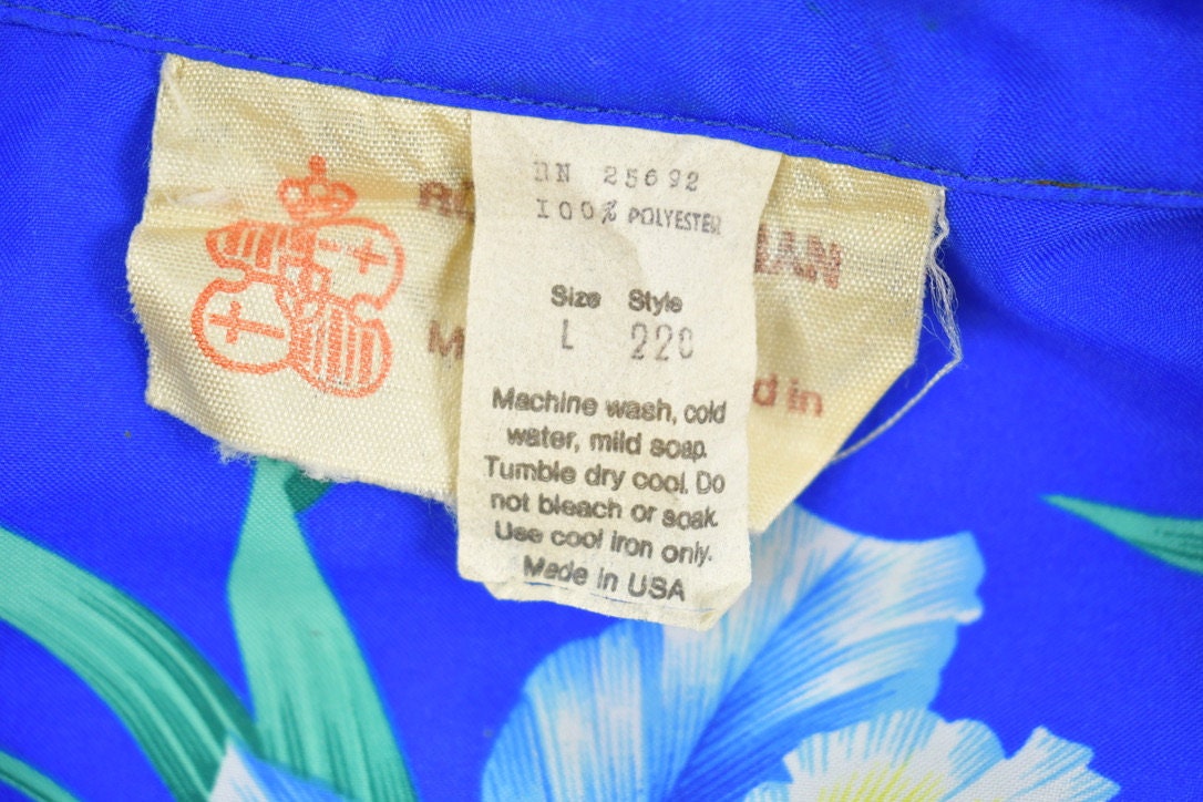 Vintage 1980s Royal Hawaiian Short Sleeve Button Up Shirt