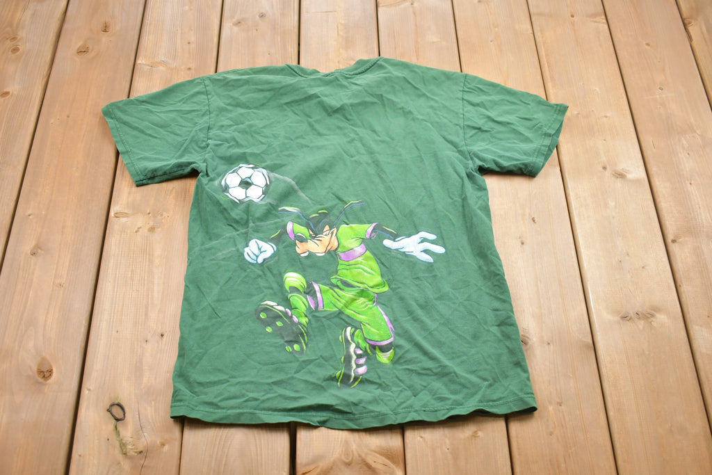 Vintage 1990s Mickey Mouse Disney Soccer Graphic T-Shirt