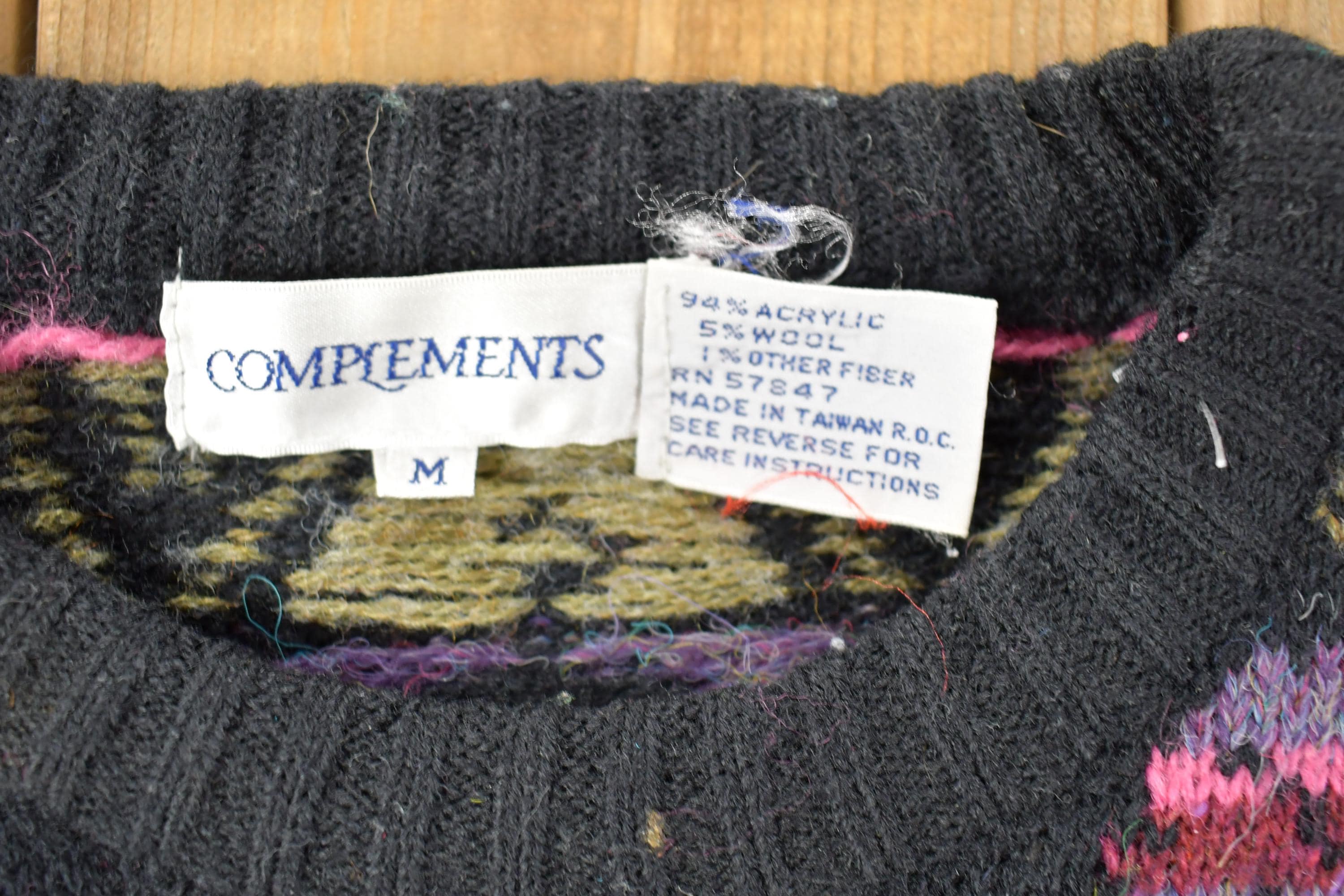 Vintage 1990s Compliments Bunny Knit Crewneck Sweater
