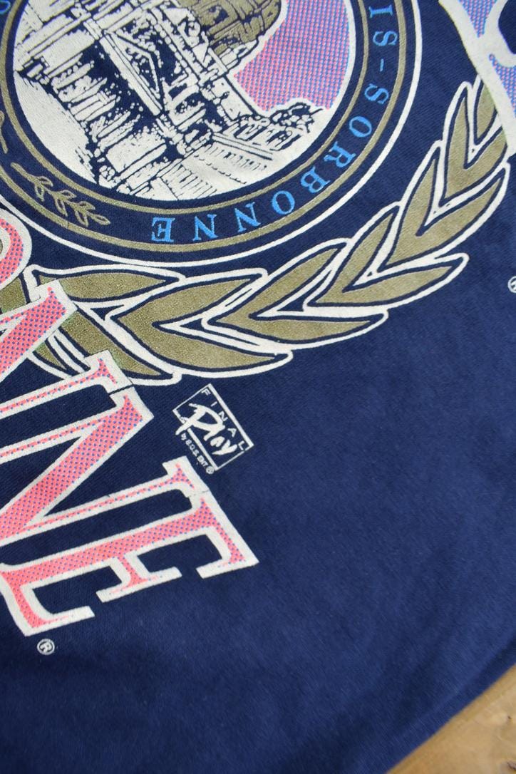 Vintage 1990s Paris Sorbonne Graphic T Shirt
