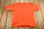 Vintage 2000s Universal Studios Orlando Florida Souvenir Travel Graphic T-Shirt