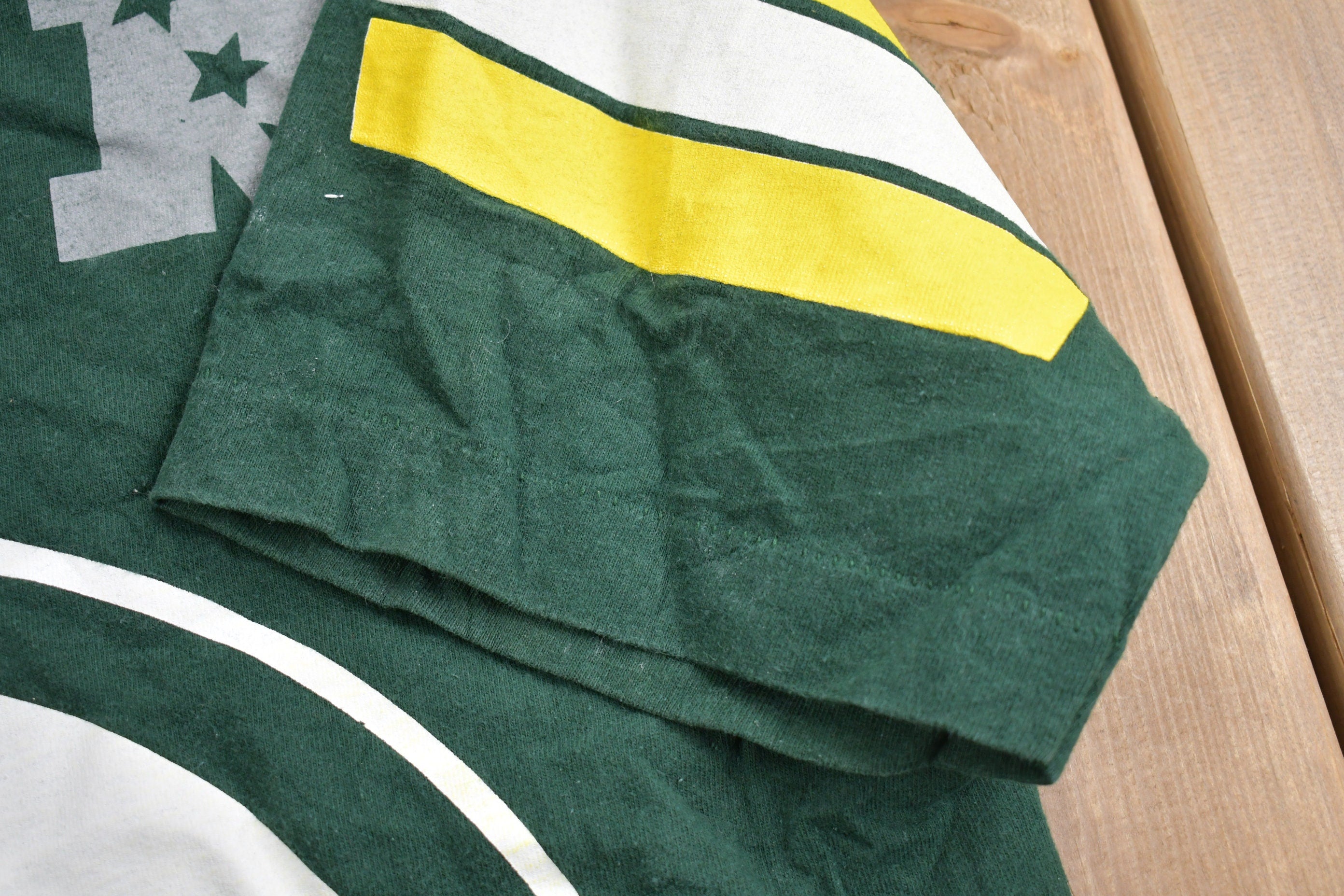 Vintage 1994 Green Bay Packers NFL Jersey Style T-Shirt