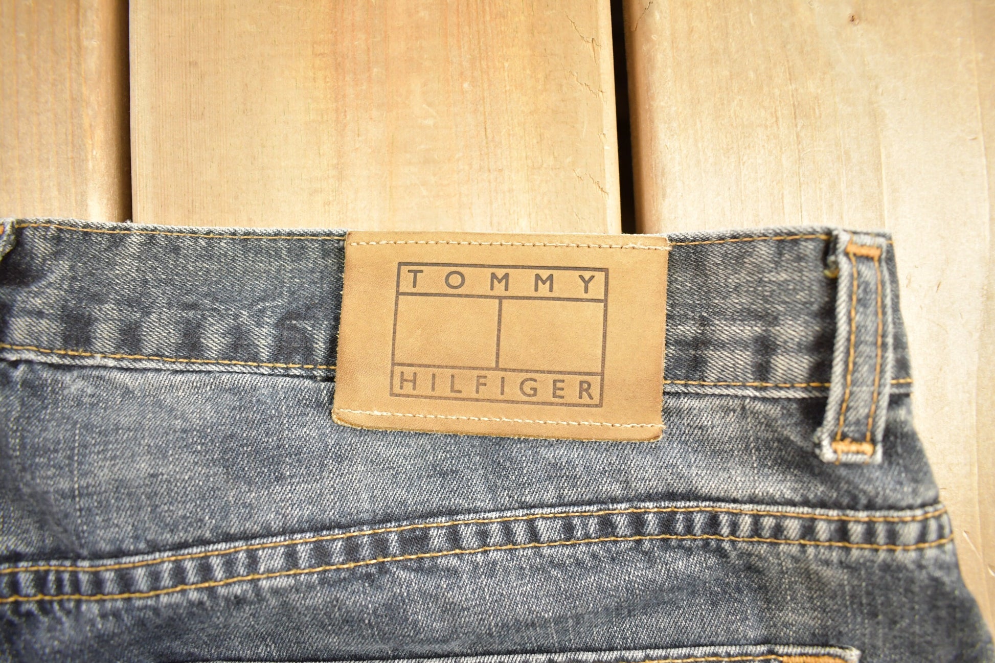 Vintage 1990's Tommy Hilfiger Jeans 38 x 34.5  American Vintage  Streetwear Fashion  Vintage Pants  Tommy Jeans