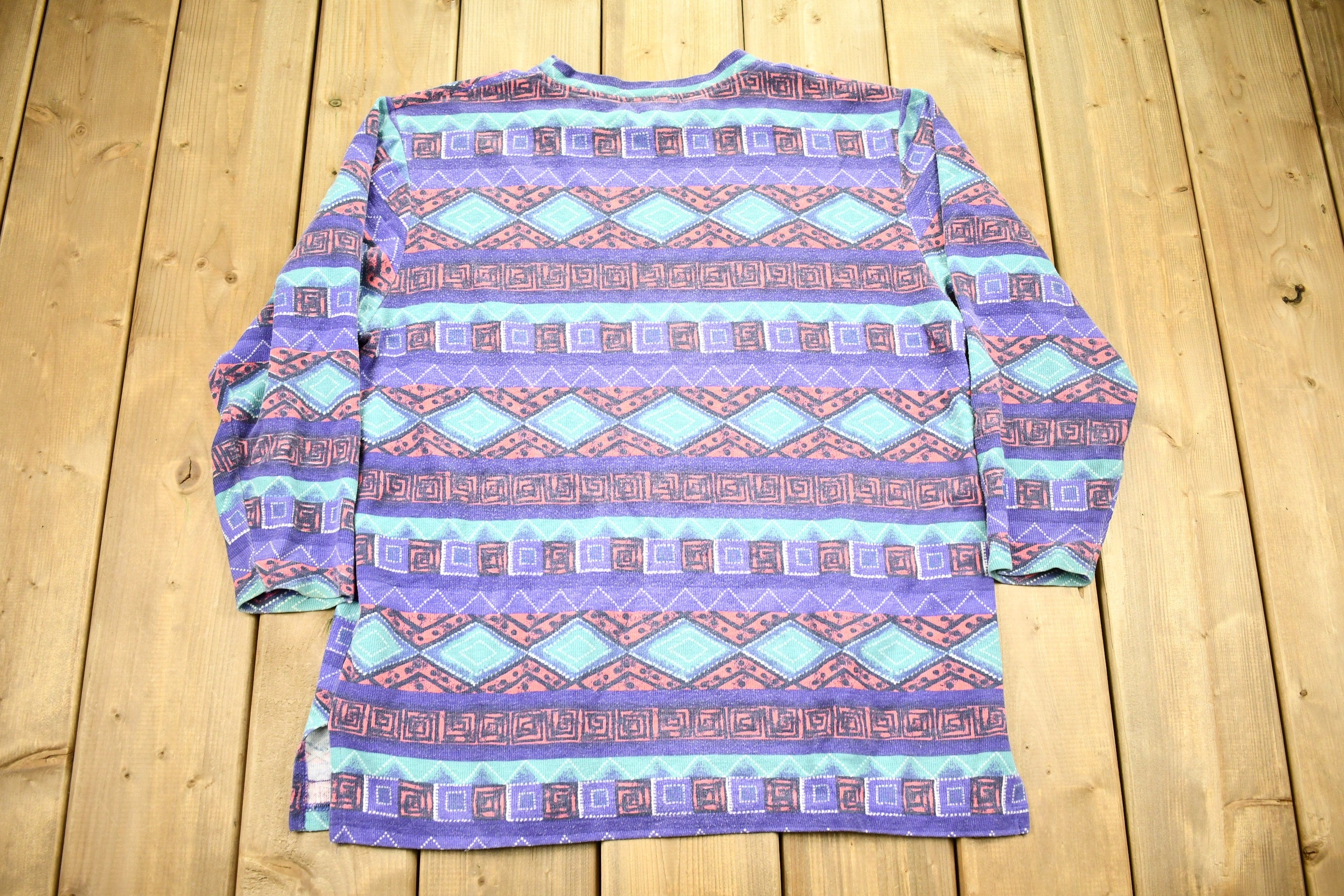 Vintage 1990s Aztec Graphic All Over Print Crewneck Sweatshirt