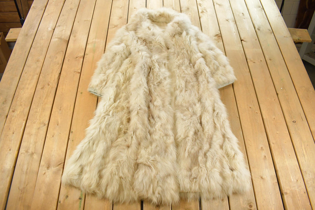 Vintage 1970s Beth Glaser Embroidered Full Length White Fox Fur Coat Women's Large /