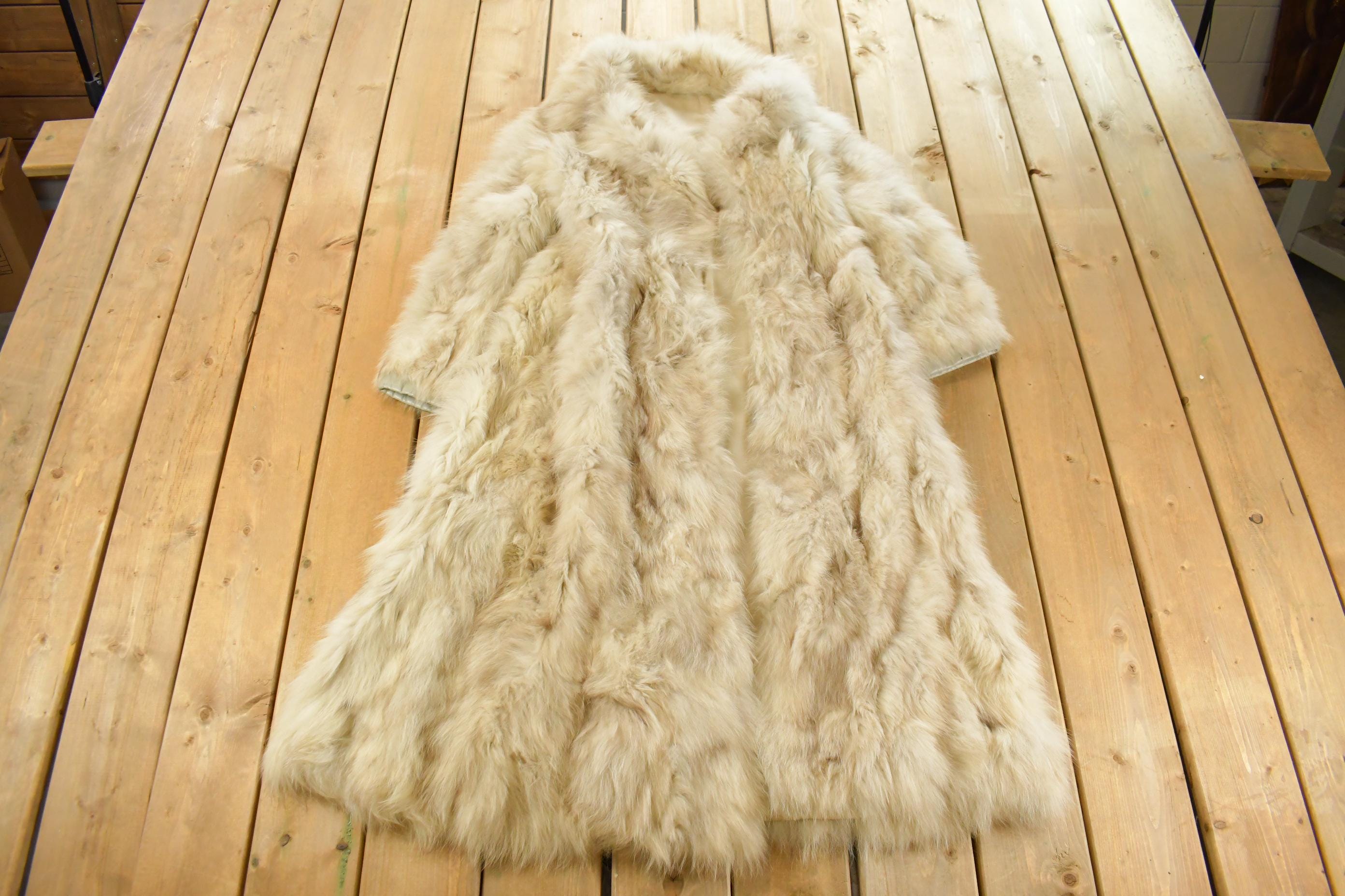 Vintage 1970s Beth Glaser Embroidered Full Length White Fox Fur Coat Women's Large /